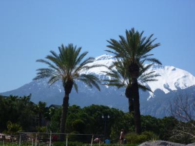 Tahtali - Schneeberg und Palmen